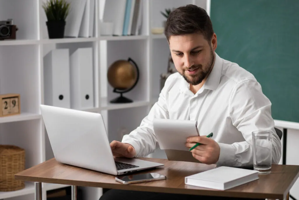 Por que cursos online precisam ter contabilidade própria
